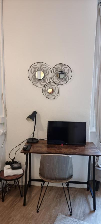 Studio En Rdc - Quai De Garonne - Capitole - Wifi Apartman Toulouse Kültér fotó